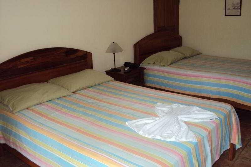 Hotel Villa Acacia Playa Hermosa  Εξωτερικό φωτογραφία